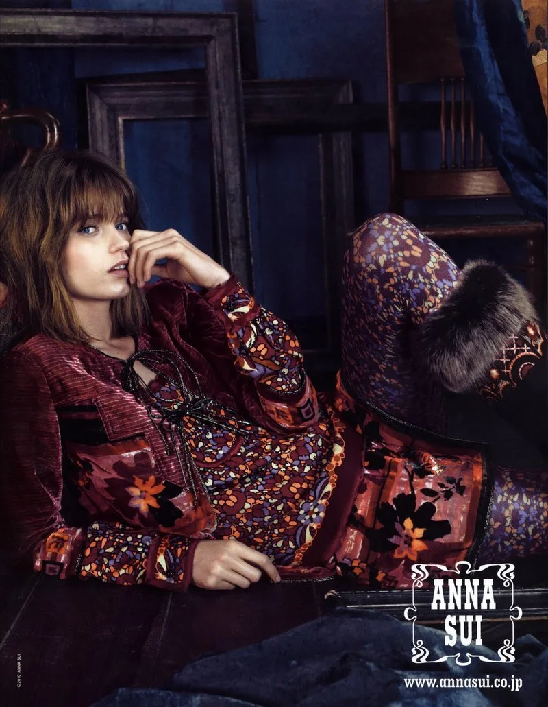 【ANNA SUI】 オットマン Episode 7: Anna Sui — Sighs and Whispers Podcast